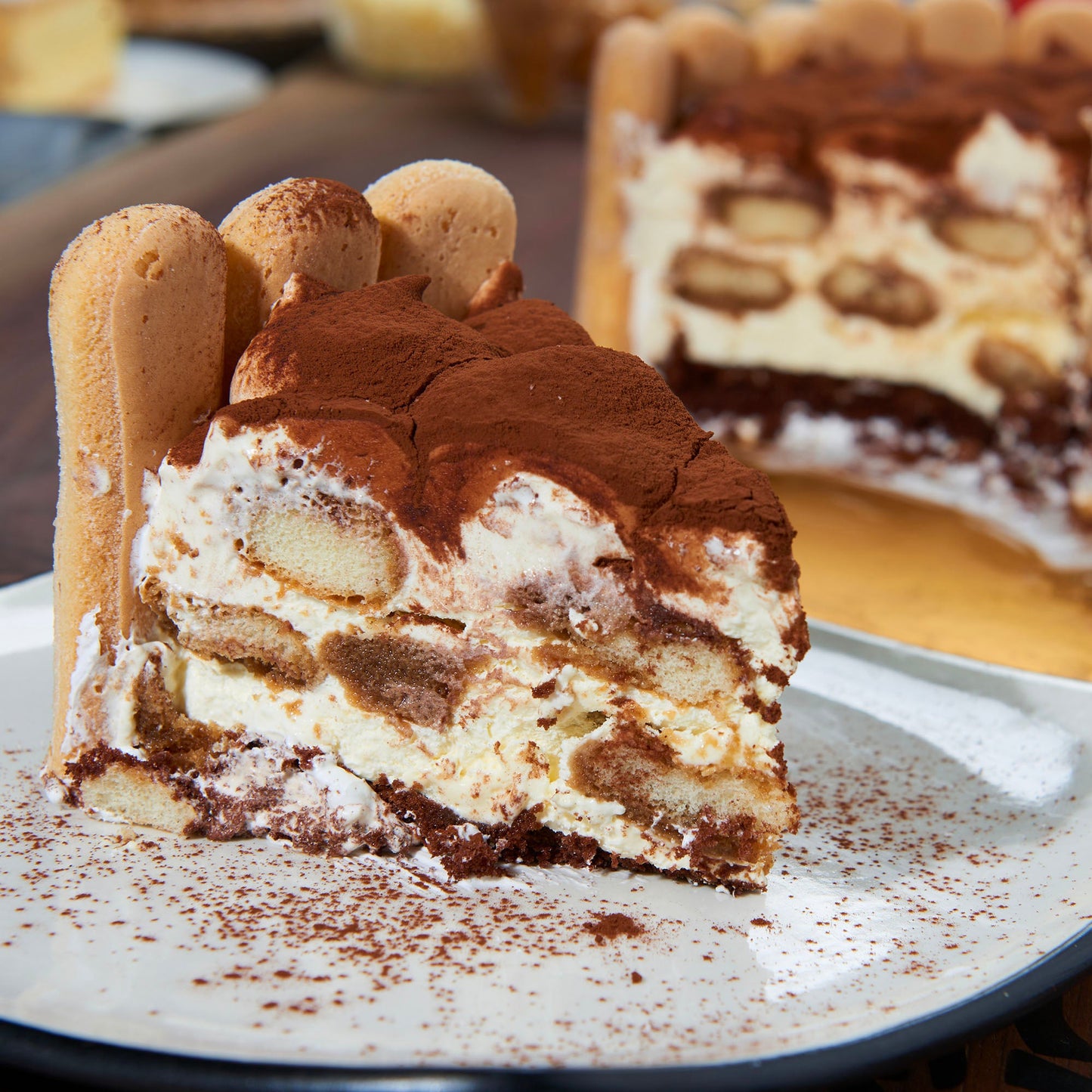 Tiramisu Cake